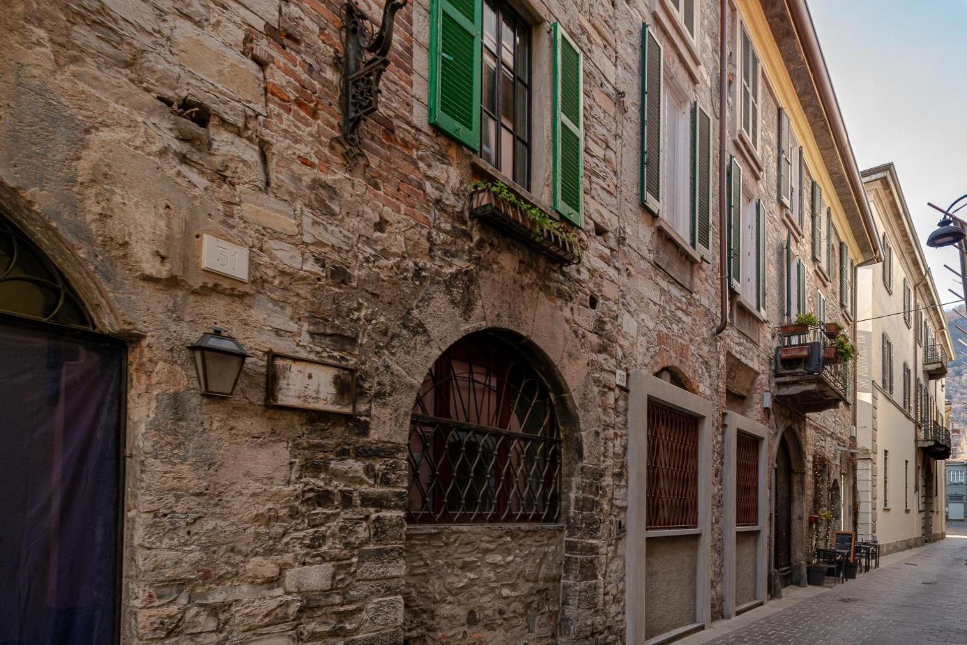 Appartamento Tivano In Centro Storico Como Exterior photo